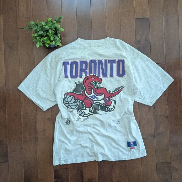 TORONTO RAPTORS BIG LOGO DOUBLE SIDED VINTAGE TSHIRT - Picture 1 of 4
